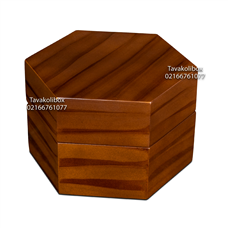 جعبه ساعت تک خونه شش ضلعی چوب طبیعی بالشتک لوکس مدل : TW-۲۴۷۴