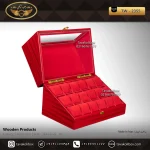 جعبه ساعت 18 خونه درب دار بالشتک لوکس شیبدار وایندر رنگ قرمز مدل : TW-2355