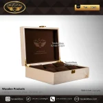 جعبه ساعت 6 خونه درب چوبی بالشتک معمولی چوب طبیعی رنگ کرم مدل : TW-2305